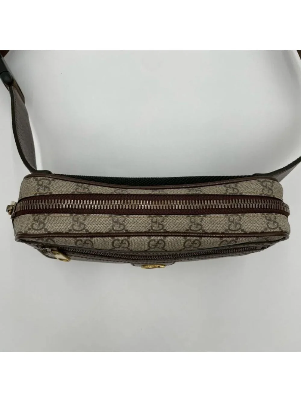 Gucci GG Supreme Leather Bag Beige
